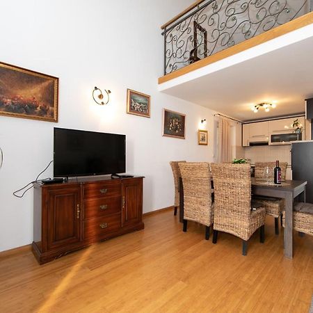 Apartmani Silva Tučepi Zewnętrze zdjęcie