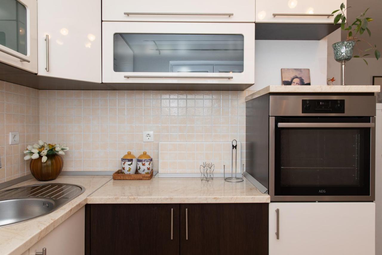 Apartmani Silva Tučepi Zewnętrze zdjęcie
